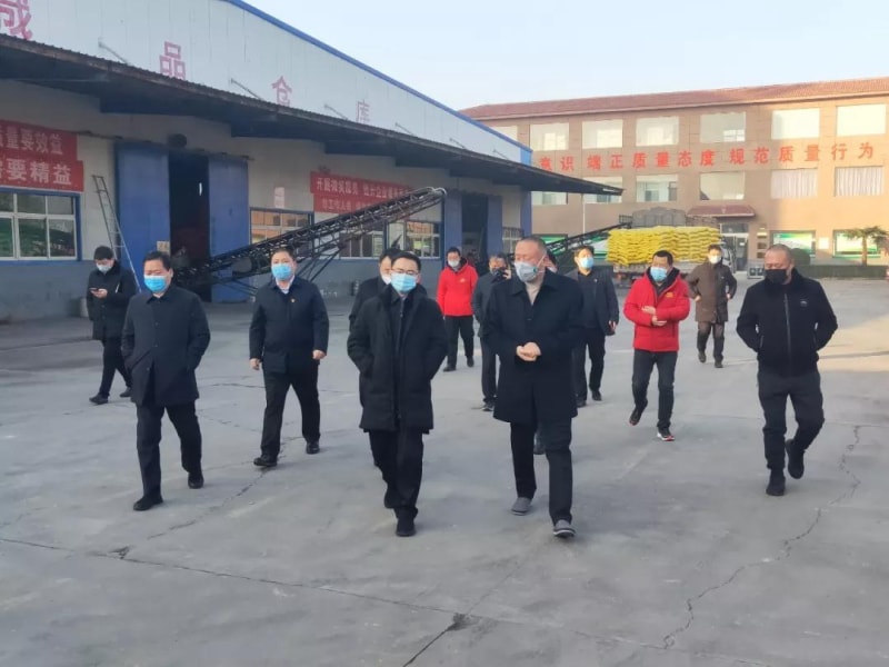 縣長(zhǎng)申琳調(diào)研旭瑞集團(tuán)疫情防控、復(fù)工復(fù)產(chǎn)情況！